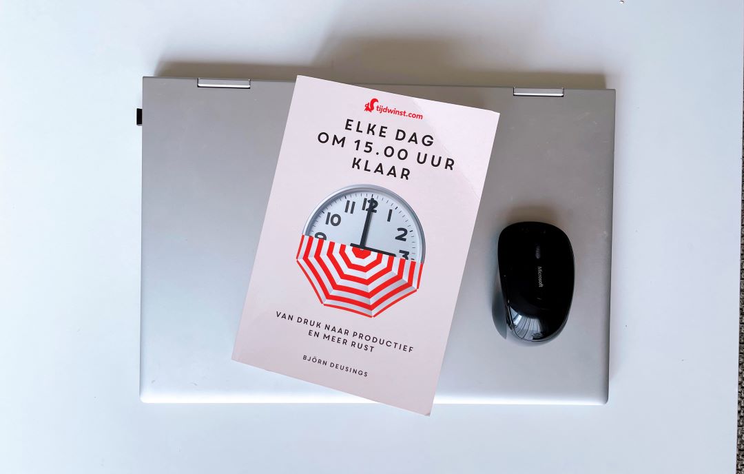 Tijdwinst - Elke dag om 15.00 uur klaar - Stéfani gets fit