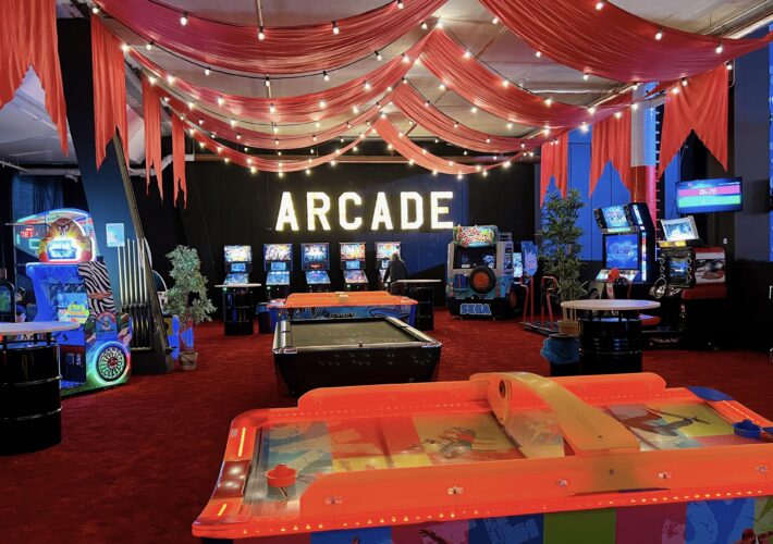 arcadehal play in utrecht
