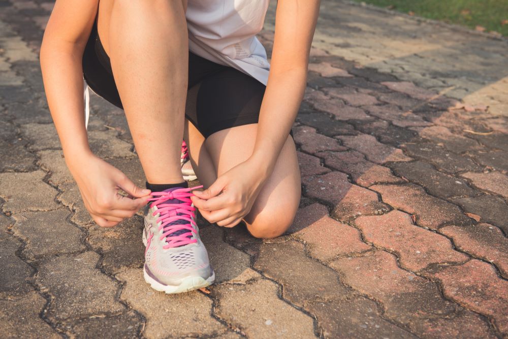 hardlopen schoen veter strikken